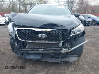 2017 Kia Sorento LX with VIN 5XYPGDA56HG209874, listed as a IAAI auction lot 42041004 with 151,205 mi miles and . Bid and sale history available at carsss.com. Image 17.