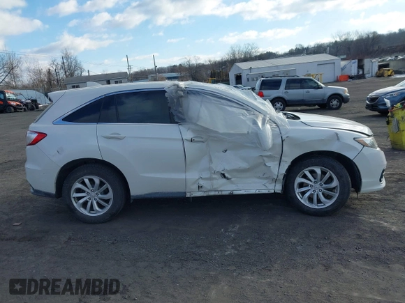 2017 Acura RDX w/Technology Pkg with VIN 5J8TB4H5XHL022338, listed as a IAAI auction lot 41323895 with 135,893 mi miles. Bid and sale history available at carsss.com. Image 13.
