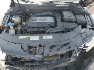2014 Volkswagen CC R-Line with VIN WVWBP7AN0EE524850, listed as a Copart auction lot 52026104 with 92,196 mi miles and Salvage Title. Bid and sale history available at carsss.com. Image 12.
