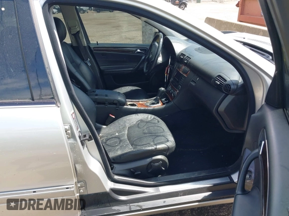 2005 Mercedes-Benz C 240 with VIN WDBRF81J75F707949, listed as a IAAI auction lot 42083094 with 108,730 mi miles and . Bid and sale history available at DreamBid. Image 5.