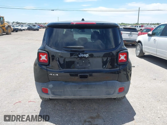 2023 Jeep Renegade Latitude with VIN ZACNJDB17PPP70052, listed as a IAAI auction lot 42223663 with 27,606 mi miles and . Bid and sale history available at DreamBid. Image 16.
