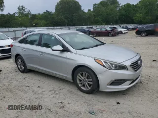 2015 Hyundai Sonata SE z VIN 5NPE24AF9FH106131, wystawiony jako Copart lot #57425605 z przebiegiem 124 668 mil mil oraz Czysty tytuł • Clean title. Historia ofert i sprzedaży dostępna na DreamBid. Obrazek 4.