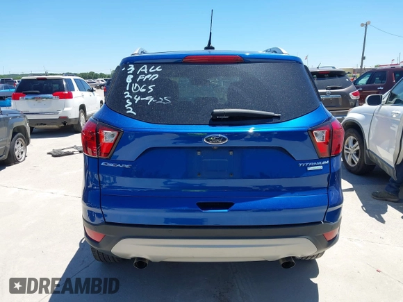 2019 Ford Escape Titanium с VIN 1FMCU0J96KUC34410, выставлен на аукционе IAAI как лот 42309333 с пробегом 88 357 миль миль и . История ставок и продаж доступна на DreamBid. Изображение 17.