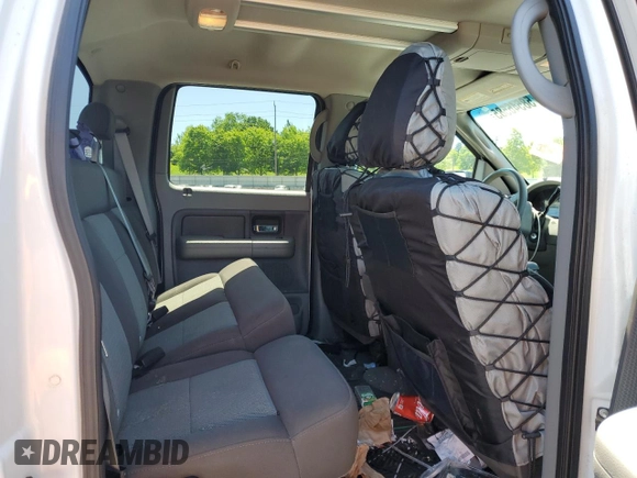 2004 Ford F-150 XLT with VIN 1FTRW14W44KB80961, listed as a Copart auction lot 58546585 with 843,055 mi miles and Salvage title. Bid and sale history available at DreamBid. Image 10.