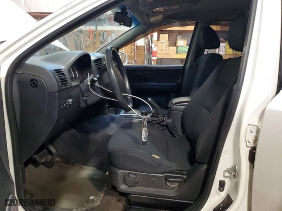 2009 Kia Sorento LX with VIN KNDJC735095892360, listed as a Copart auction lot 43809195 with 332,770 mi miles and Salvage Title. Bid and sale history available at carsss.com. Image 7.