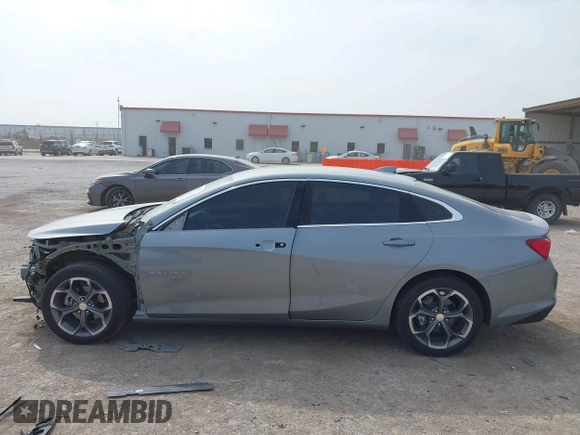 2025 Chevrolet Malibu LT with VIN 1G1ZD5ST9SF103264, listed as a IAAI auction lot 41919960 with 10,159 mi miles and . Bid and sale history available at DreamBid. Image 14.