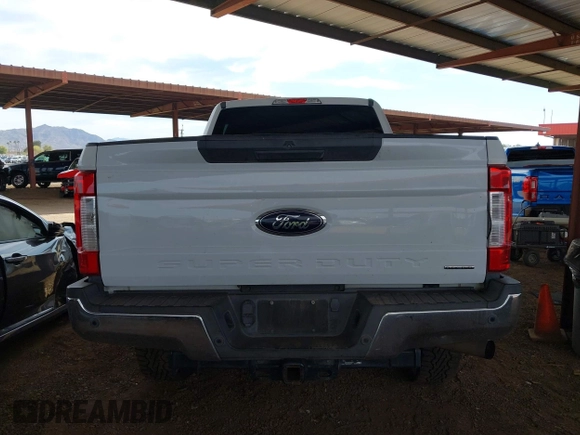 2017 Ford F-250 Lariat с VIN 1FT7W2B66HEB41101, выставлен на аукционе IAAI как лот 41900458 с пробегом 133 348 миль миль и . История ставок и продаж доступна на DreamBid. Изображение 16.