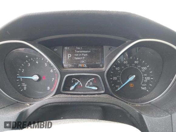 2015 Ford Focus SE with VIN 1FADP3K22FL315960, listed as a IAAI auction lot 41968426 with 184,726 mi miles. Bid and sale history available at carsss.com. Image 7.