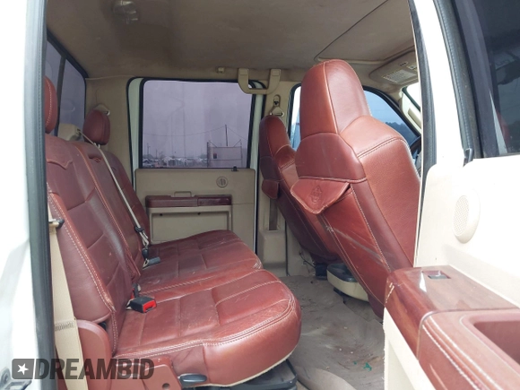 2009 Ford F-250 XL z VIN 1FTSW21R89EA13708, wystawiony jako IAAI lot #41835218 z przebiegiem 303 693 mil mil oraz . Historia ofert i sprzedaży dostępna na DreamBid. Obrazek 8.