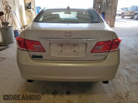 2010 Lexus ES 330 z VIN JTHBK1EG2A2409751, wystawiony jako Copart lot #57154485 z przebiegiem 103 033 mil mil oraz Szkoda całkowita • Salvage title. Historia ofert i sprzedaży dostępna na DreamBid. Obrazek 6.