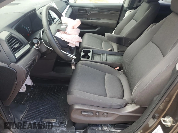 2020 Honda Odyssey EX z VIN 5FNRL6H5XLB012518, wystawiony jako Copart lot #56355435 z przebiegiem 67 197 mil mil oraz Szkoda całkowita • Salvage title. Historia ofert i sprzedaży dostępna na DreamBid. Obrazek 7.