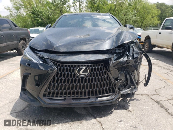 2024 Lexus NX 350h Luxury z VIN JTJHKCEZXR5011784, wystawiony jako Copart lot #56681165 z przebiegiem 5 516 mil mil oraz Szkoda całkowita • Salvage title. Historia ofert i sprzedaży dostępna na DreamBid. Obrazek 5.