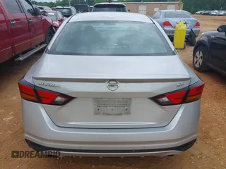 2019 Nissan Altima SV with VIN 1N4BL4DV6KC146908, listed as a IAAI auction lot 42342191 with 82,191 mi miles and . Bid and sale history available at DreamBid. Image 16.