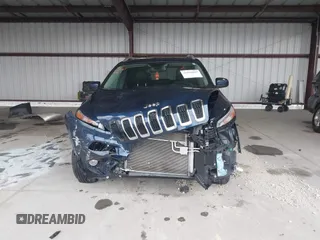 2018 Jeep Cherokee Latitude Plus with VIN 1C4PJLLB6JD587499, listed as a IAAI auction lot 41864008 with 74,044 mi miles and . Bid and sale history available at DreamBid. Image 13.