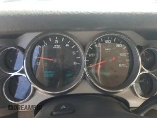 2011 Chevrolet Silverado 1500 LT with VIN 1GCRKSE33BZ332402, listed as a Copart auction lot 48675245 with 128,322 mi miles and Salvage Title. Bid and sale history available at DreamBid. Image 9.
