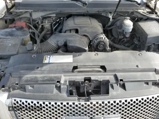 2010 GMC Yukon Denali with VIN 1GKUCEEF8AR289245, listed as a Copart auction lot 41690285 with 224,122 mi miles and Salvage Title. Bid and sale history available at carsss.com. Image 13.