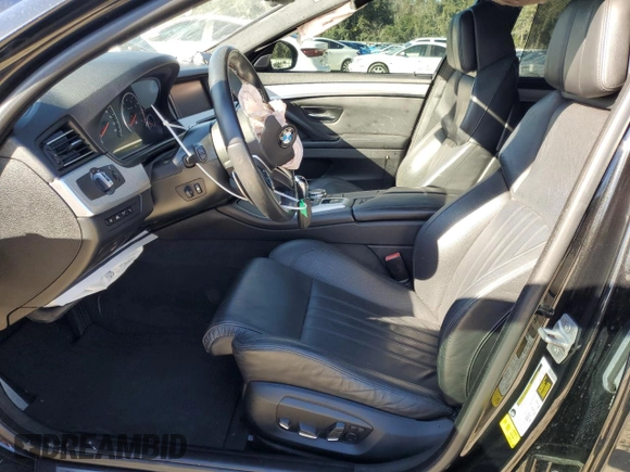 2016 BMW M5 with VIN WBSFV9C57GD595447, listed as a Copart auction lot 41343845 with 50,029 mi miles and Salvage Title. Bid and sale history available at carsss.com. Image 7.