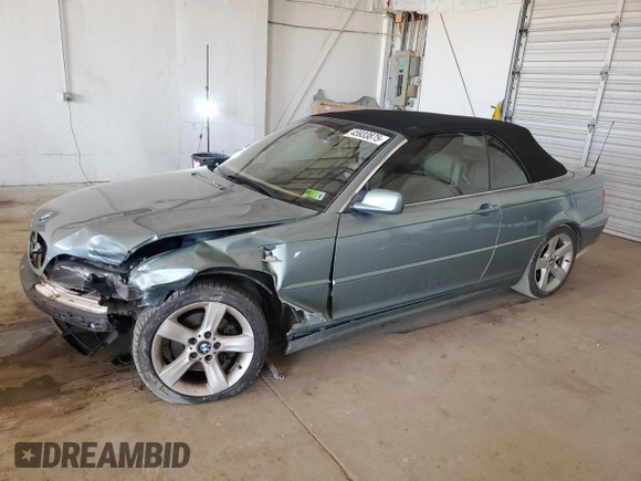 2004 BMW 3 Series 325Ci with VIN WBABW33424PG98566, listed as a Copart auction lot 45933875 with 92,577 mi miles and Salvage Title. Bid and sale history available at carsss.com. Image 1.
