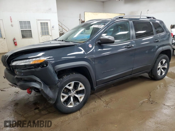 2016 Jeep Cherokee Trailhawk z VIN 1C4PJMBS5GW179273, wystawiony jako Copart lot #61175695 z przebiegiem 110 295 mil mil oraz Czysty tytuł • Clean title. Historia ofert i sprzedaży dostępna na DreamBid. Obrazek 1.