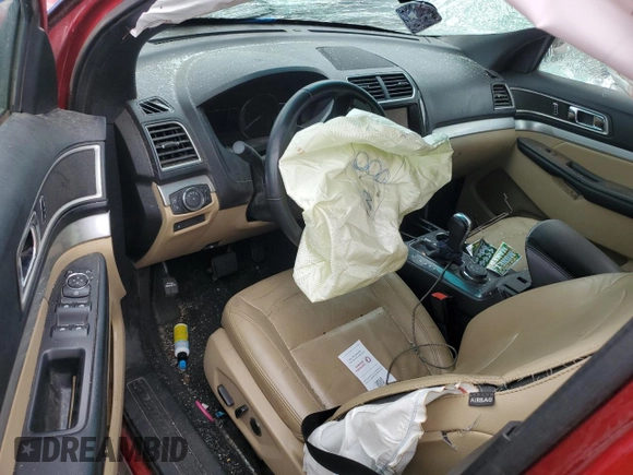 2016 Ford Explorer XLT z VIN 1FM5K8D87GGB42468, wystawiony jako Copart lot #48611155 z przebiegiem Nie podano mil oraz Szkoda całkowita • Salvage title. Historia ofert i sprzedaży dostępna na DreamBid. Obrazek 8.
