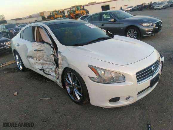 2011 Nissan Maxima 3.5 S with VIN 1N4AA5APXBC847223, listed as a IAAI auction lot 38223126 with 86,241 mi miles. Bid and sale history available at carsss.com. Image 1.