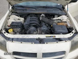 2005 Dodge Magnum z VIN 2D4FV48TX5H692873, wystawiony jako Copart lot #87230504 z przebiegiem 166 497 mil mil oraz Szkody całkowita. Historia ofert i sprzedaży dostępna na DreamBid. Obrazek 12.