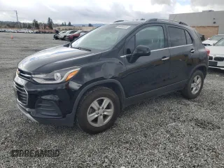 2019 Chevrolet Trax LT with VIN 3GNCJPSB8KL172033, listed as a Copart auction lot 48250125 with 98,956 mi miles and Salvage Title. Bid and sale history available at carsss.com. Image 1.
