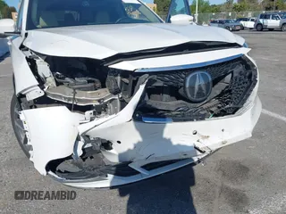 2022 Acura MDX w/Technology Package with VIN 5J8YD9H48NL000743, listed as a IAAI auction lot 41817644 with 69,800 mi miles. Bid and sale history available at carsss.com. Image 6.