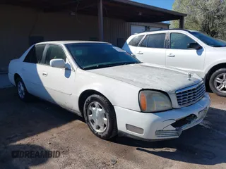 2003 Cadillac DeVille with VIN 1G6KD54Y53U204836, listed as a IAAI auction lot 41810128 with 173,061 mi miles. Bid and sale history available at carsss.com. Image 1.