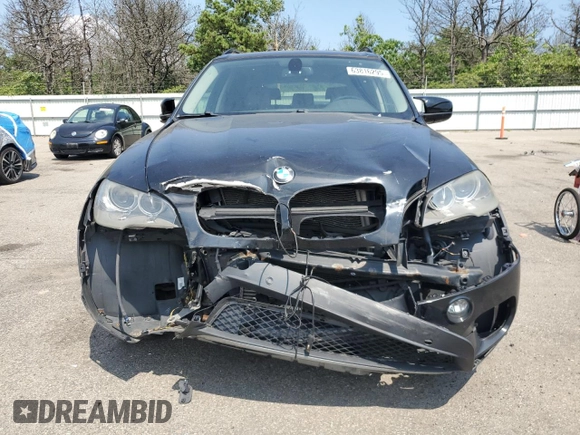 2012 BMW X5 35i z VIN 5UXZV4C55CL765391, wystawiony jako Copart lot #63816295 z przebiegiem 105 853 mil mil oraz Czysty tytuł • Clean title. Historia ofert i sprzedaży dostępna na DreamBid. Obrazek 5.