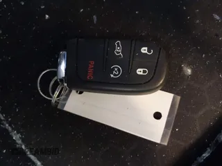 2019 Jeep Compass Latitude с VIN 3C4NJDBB1KT622637, выставлен на аукционе IAAI как лот 42567584 с пробегом Не указан миль и . История ставок и продаж доступна на DreamBid. Изображение 11.