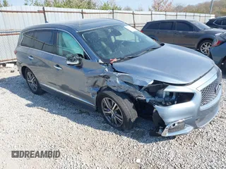 2019 Infiniti QX60 LUXE with VIN 5N1DL0MNXKC569949, listed as a IAAI auction lot 40704078 with 117,592 mi miles. Bid and sale history available at carsss.com. Image 1.