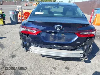 2022 Toyota Camry SE with VIN 4T1T11AK2NU678485, listed as a IAAI auction lot 41950302 with 17,865 mi miles. Bid and sale history available at carsss.com. Image 16.