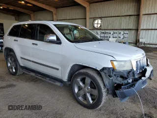 2013 Jeep Grand Cherokee Overland with VIN 1C4RJECG3DC620999, listed as a Copart auction lot 88298985 with 182,219 mi miles and Salvage Title. Bid and sale history available at carsss.com. Image 4.