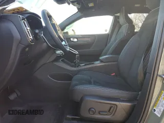 2023 Volvo C40 Recharge Pure Electric Plus with VIN YV4ED3GL8P2042228, listed as a Copart auction lot 82135254 with 0 mi miles and Salvage Title. Bid and sale history available at carsss.com. Image 7.