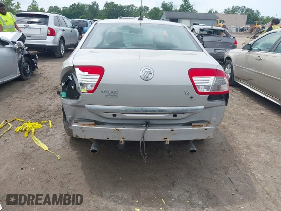 2007 Mercury Milan Premier with VIN 3MEHM08187R658792, listed as a IAAI auction lot 42558513 with 65,137 mi miles and . Bid and sale history available at DreamBid. Image 6.