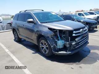 2018 Toyota Highlander LE с VIN 5TDZZRFH5JS240481, выставлен на аукционе IAAI как лот 42466532 с пробегом 148 821 миль миль и . История ставок и продаж доступна на DreamBid. Изображение 1.