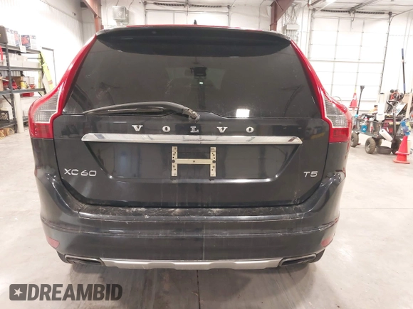 2015 Volvo XC60 T5 Drive-E Premier с VIN YV426MDB9F2590428, выставлен на аукционе IAAI как лот 41868159 с пробегом 121 282 миль миль и . История ставок и продаж доступна на DreamBid. Изображение 16.