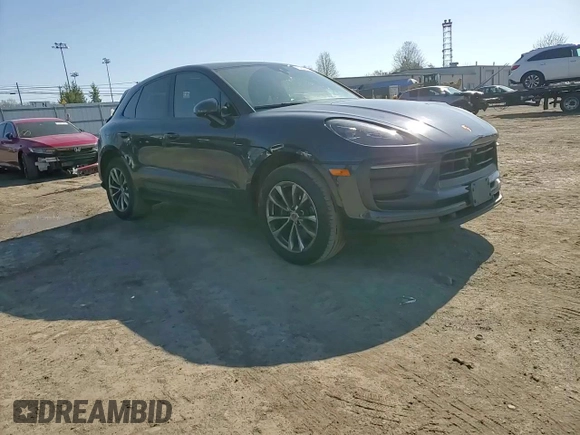 2023 Porsche Macan с VIN WP1AA2A5XPLB05563, выставлен на аукционе Copart как лот 51852995 с пробегом 42 080 миль миль и Списание • Salvage title. История ставок и продаж доступна на DreamBid. Изображение 12.