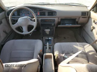 1992 Mazda 626 z VIN 1YVGD22B5N5212605, wystawiony jako Copart lot #74945704 z przebiegiem 99 659 mil mil oraz Tytuł czysty. Historia ofert i sprzedaży dostępna na DreamBid. Obrazek 8.
