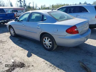 2006 Buick LaCrosse CX with VIN 2G4WC582361234128, listed as a IAAI auction lot 42050821 with 167,484 mi miles. Bid and sale history available at carsss.com. Image 3.