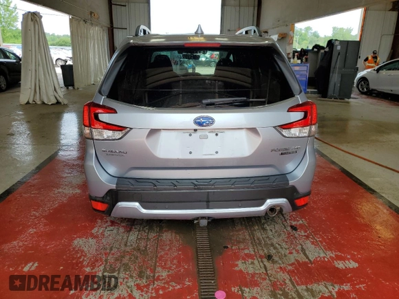 2021 Subaru Forester Touring with VIN JF2SKAXC8MH461092, listed as a Copart auction lot 63675875 with 26,720 mi miles and Salvage title. Bid and sale history available at DreamBid. Image 6.