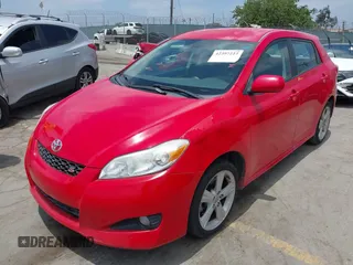 2010 Toyota Matrix S z VIN 2T1KE4EE1AC045560, wystawiony jako IAAI lot #42397223 z przebiegiem 191 626 mil mil oraz . Historia ofert i sprzedaży dostępna na DreamBid. Obrazek 2.