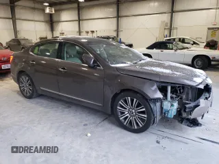 2014 Kia Cadenza Premium with VIN KNALN4D74E5141707, listed as a Copart auction lot 41341185 with 137,325 mi miles and Salvage Title. Bid and sale history available at carsss.com. Image 4.