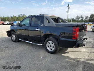 2008 Chevrolet Avalanche LS with VIN 3GNEC120X8G143925, listed as a Copart auction lot 80324424 with 297,310 mi miles and Salvage Title. Bid and sale history available at carsss.com. Image 2.