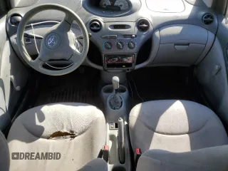 2003 Toyota ECHO z VIN JTDBT123835041996, wystawiony jako Copart lot #51505215 z przebiegiem 292 913 mil mil oraz Czysty tytuł • Clean title. Historia ofert i sprzedaży dostępna na DreamBid. Obrazek 8.