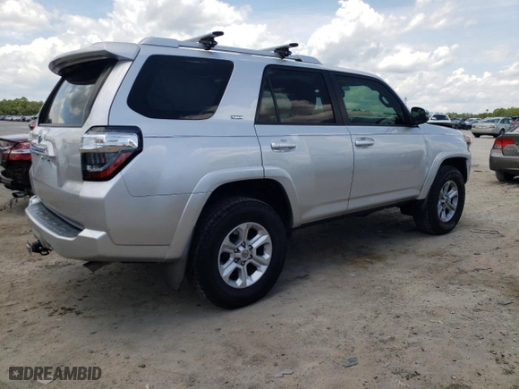 2016 Toyota 4Runner Limited with VIN JTEBU5JR5G5356329, listed as a Copart auction lot 60094593 with 134,547 mi miles and Salvage Title. Bid and sale history available at carsss.com. Image 3.