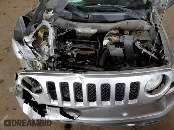 2017 Jeep Patriot Sport z VIN 1C4NJPBAXHD166726, wystawiony jako Copart lot #48983685 z przebiegiem 125 539 mil mil oraz Szkoda całkowita • Salvage title. Historia ofert i sprzedaży dostępna na DreamBid. Obrazek 11.