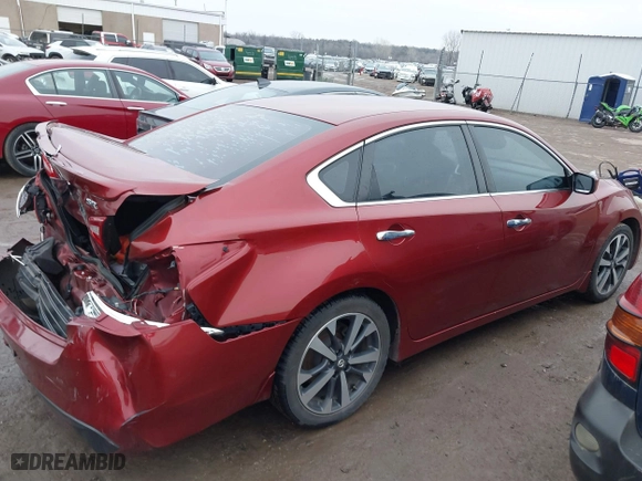 2016 Nissan Altima 2.5 SL with VIN 1N4AL3APXGC121187, listed as a IAAI auction lot 41540861 with 200,448 mi miles. Bid and sale history available at carsss.com. Image 13.