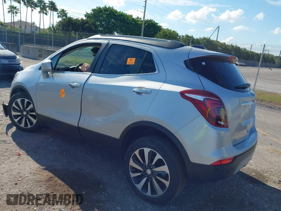 2021 Buick Encore Preferred with VIN KL4CJESM2MB363220, listed as a IAAI auction lot 41900550 with 41,205 mi miles and . Bid and sale history available at DreamBid. Image 3.